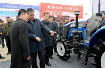 2015辽宁(铁岭)现代农机装备展示交易会隆重开幕